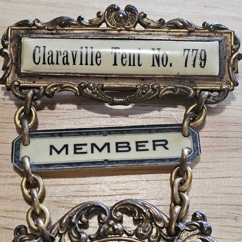 Vintage Fraternal Pin Badge Knights of the Maccabee Claraville Tent 779